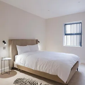 the-centenary-residence.yorkshirehotels.net/